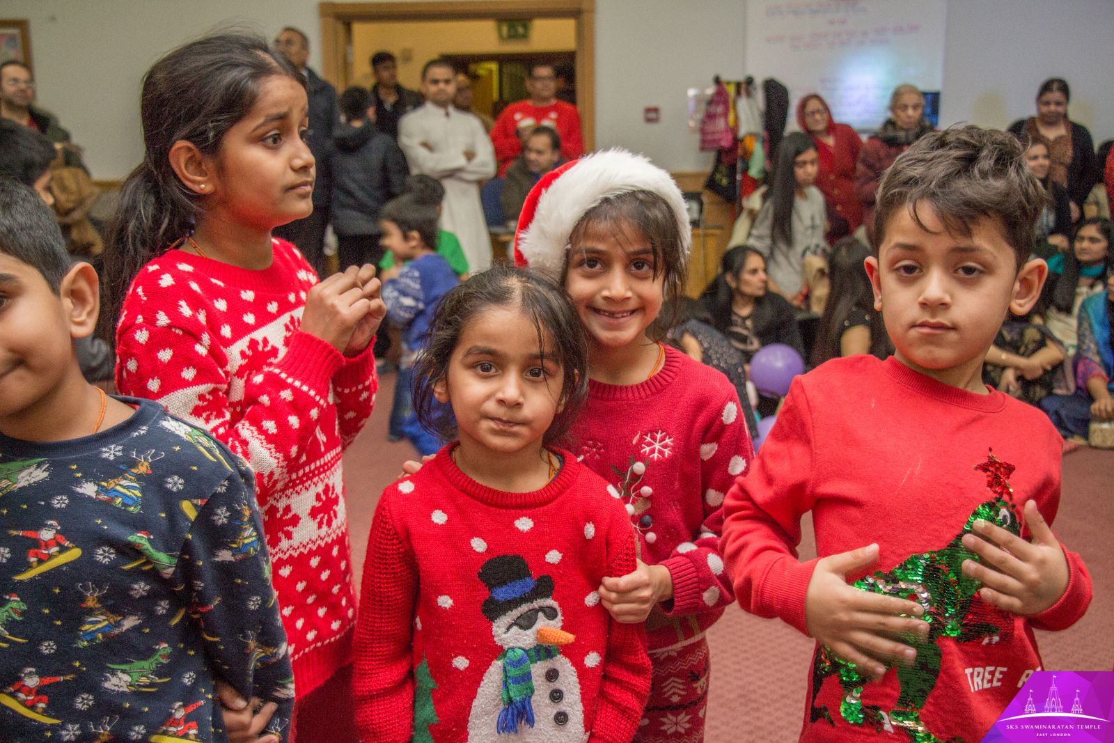 ©1987-2017 SKS Swaminarayan Temple East London